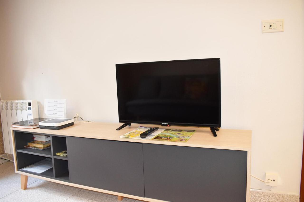 Apartamento Portico Paraiso Apartment Оуренсе Екстериор снимка